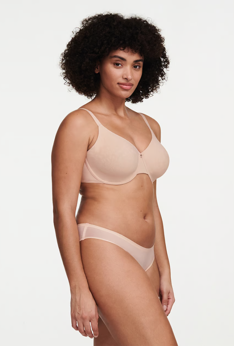 Chantelle Comfort Chic Very Covering Molded Bra