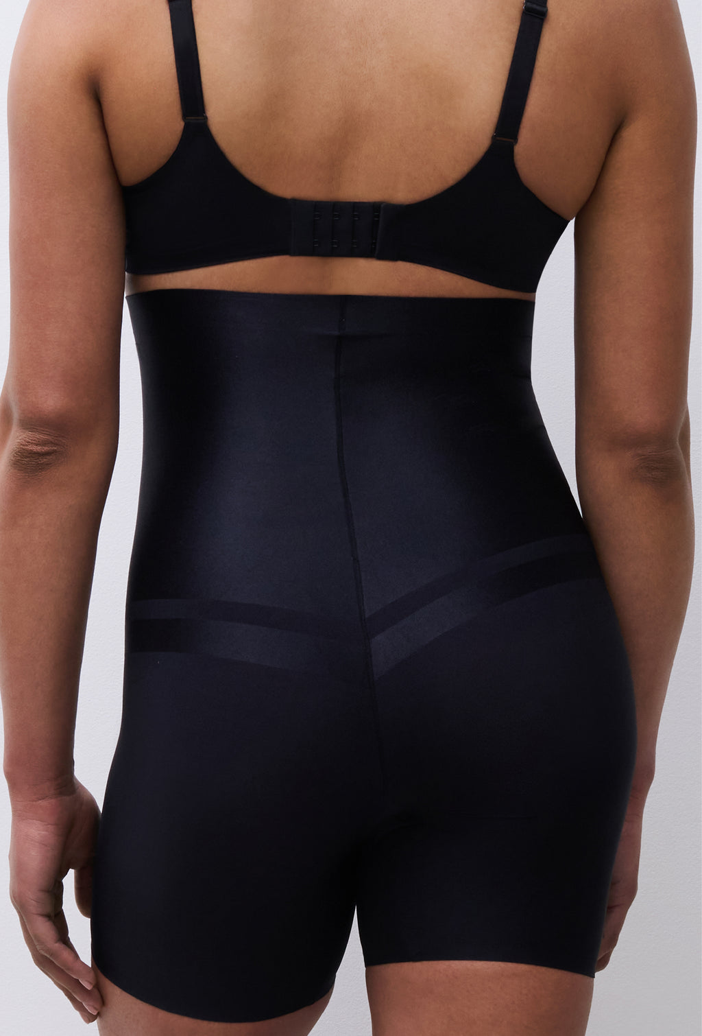 Chantelle Brilliant Shaping Very Highwaist Shaping Panty