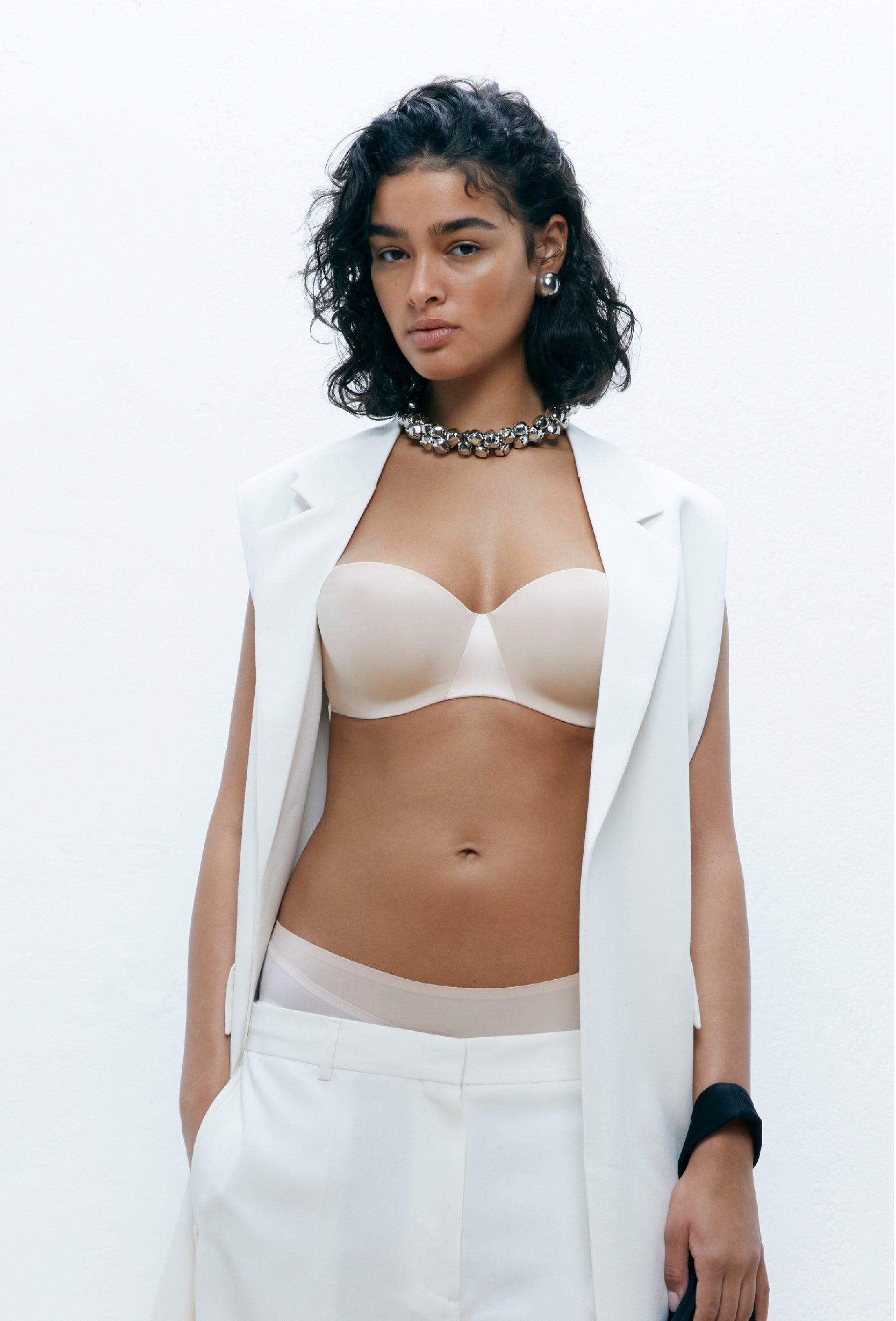 Chantelle Essentiall Strapless Bandeau T-Shirt Bra