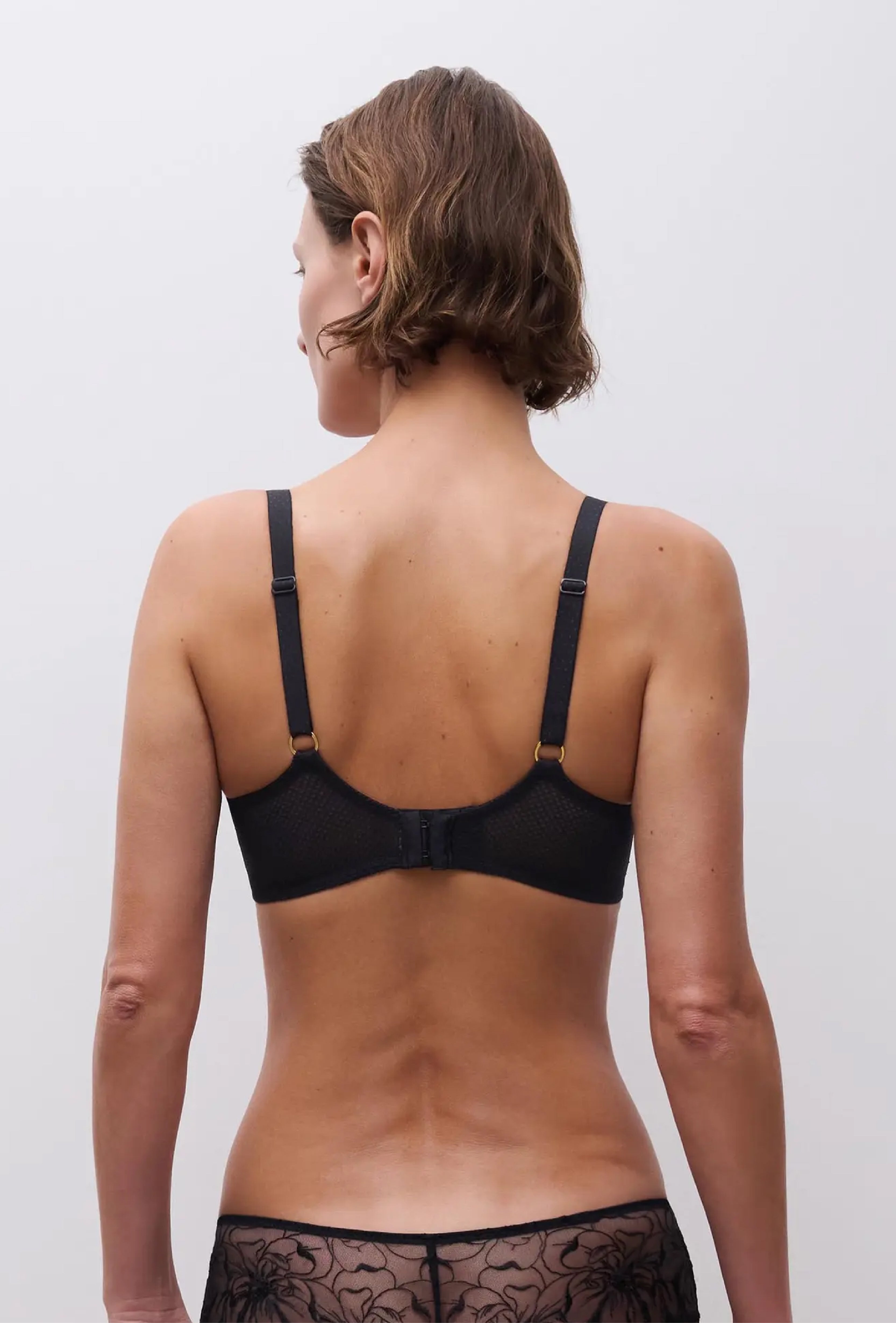 Chantelle Fleurs Plunge T-Shirt Bra