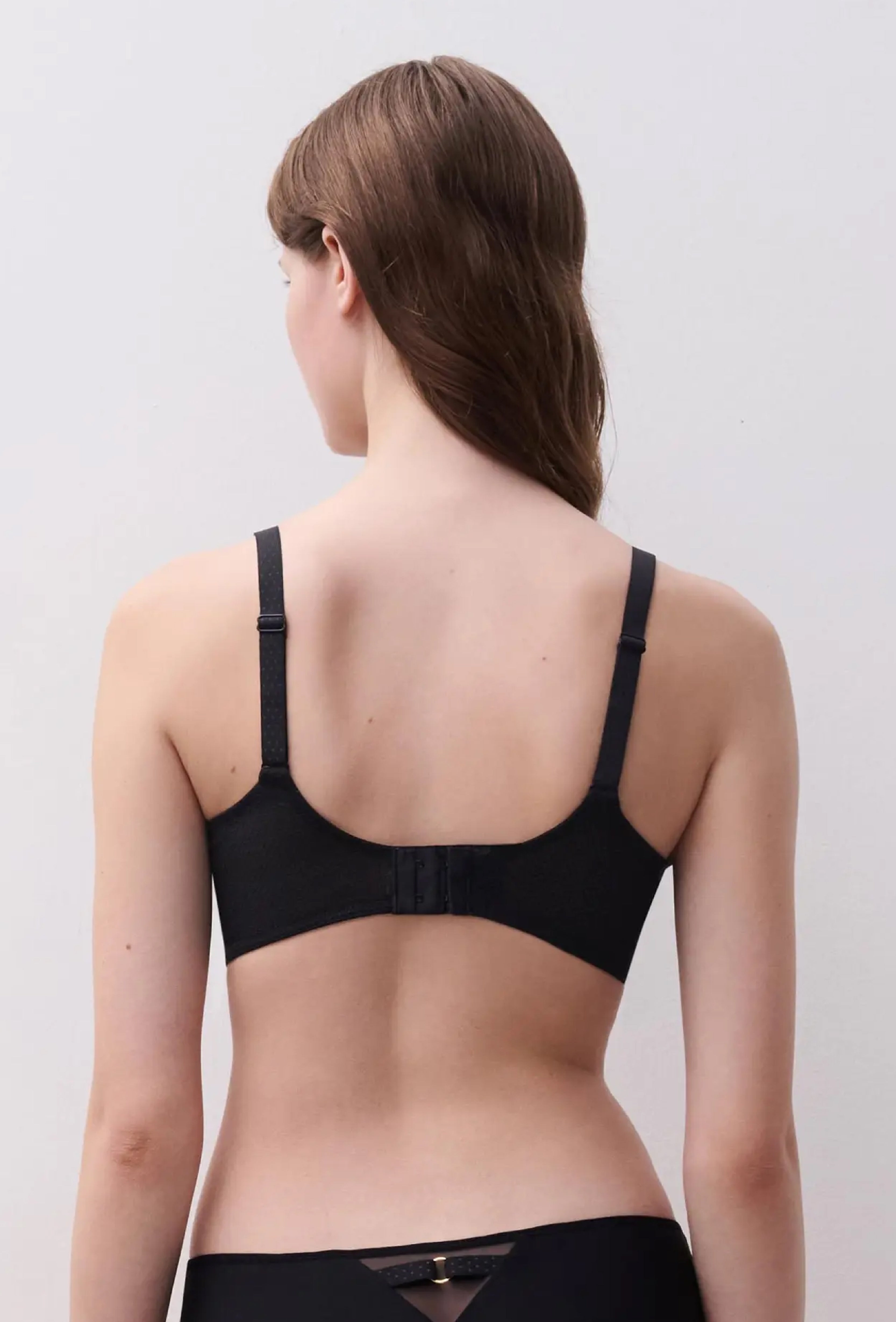 Chantelle Fleurs Wirefree Triangle Bra (No Pads)