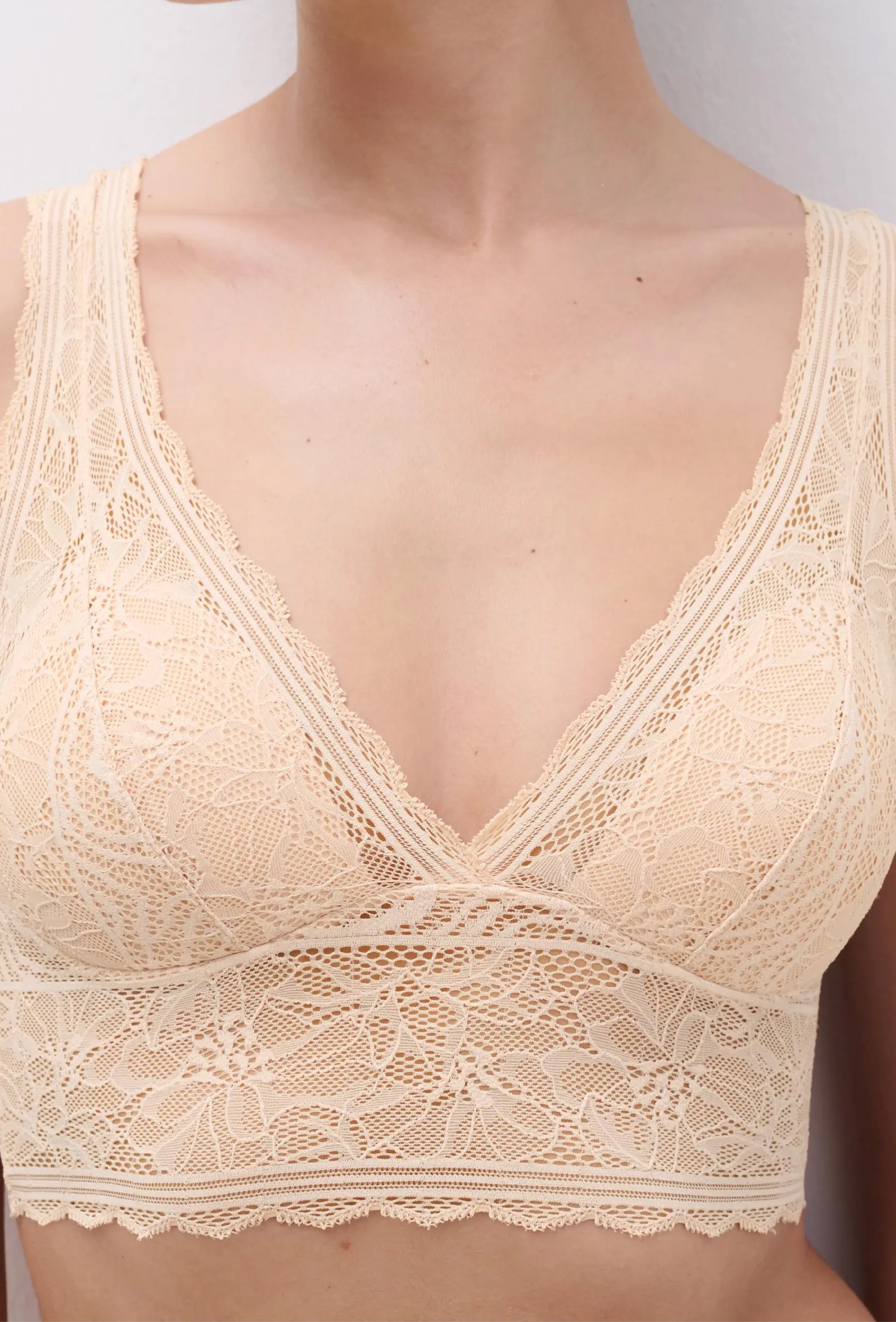 Chantelle Easy Feel Floral Touch Wirefree Bra