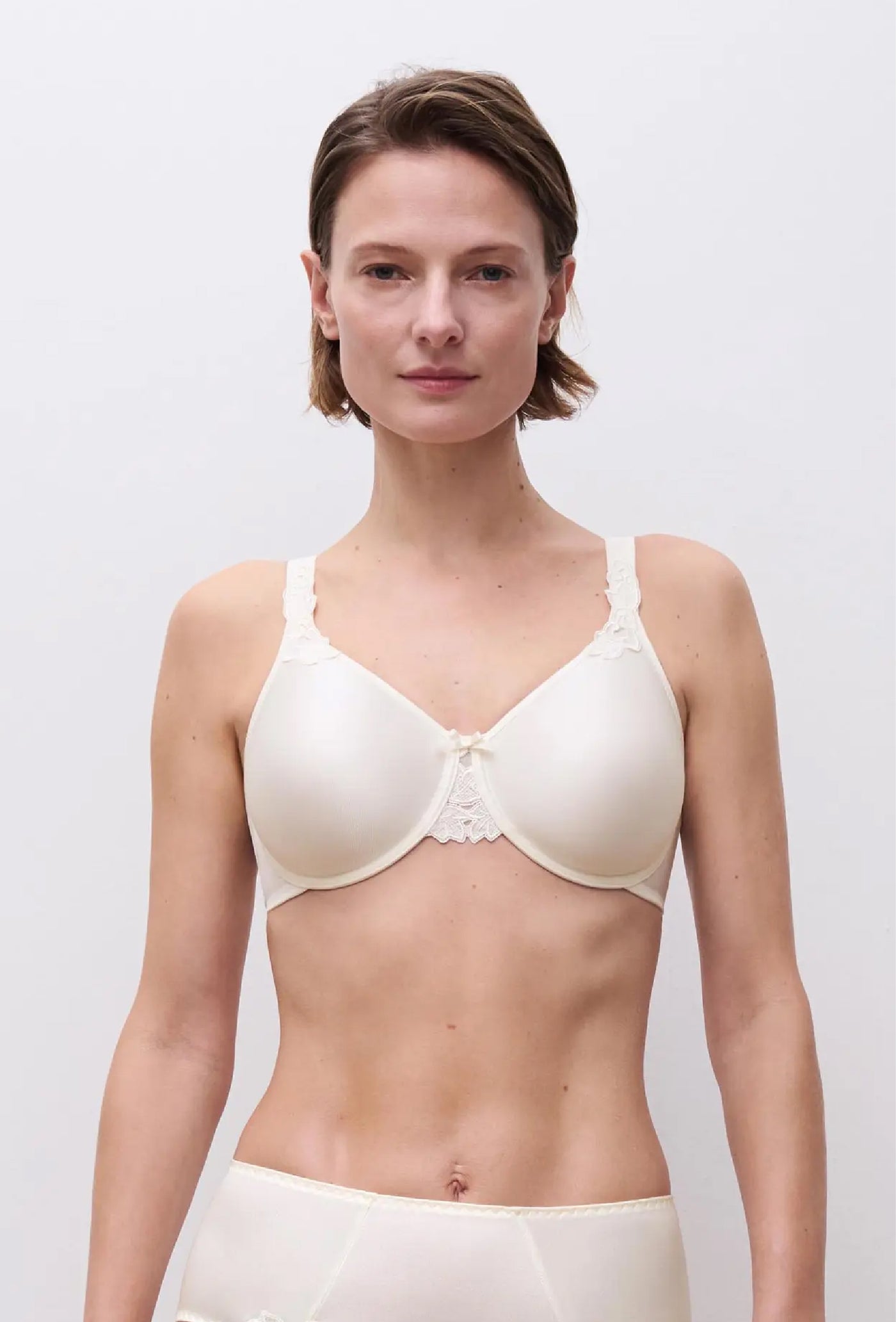 Chantelle Hedona Seamless Covering Molded Underwired Bra