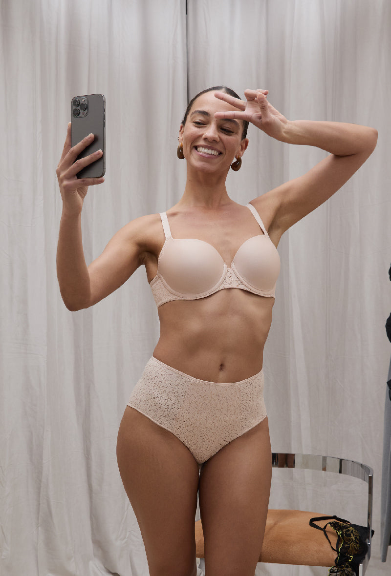 Chantelle Easy Feel Norah Covering T-Shirt Bra