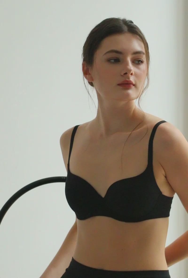 Chantelle Easy Feel Norah Fancy Covering T-Shirt Bra
