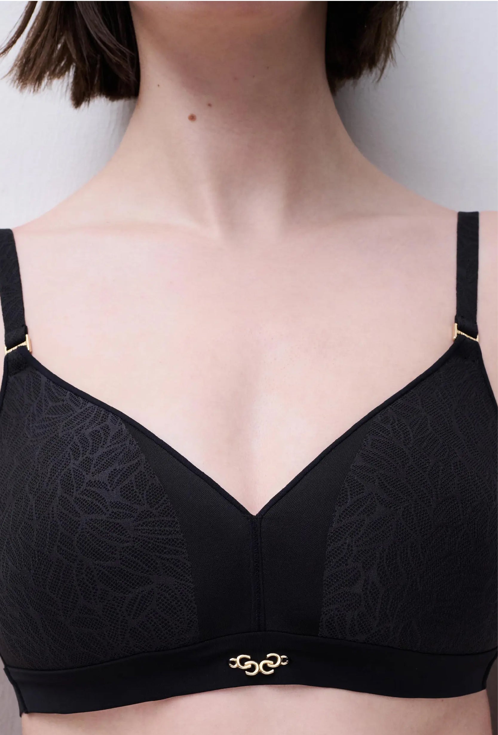 Chantelle Pure Lace Wirefree Support Foam Bra
