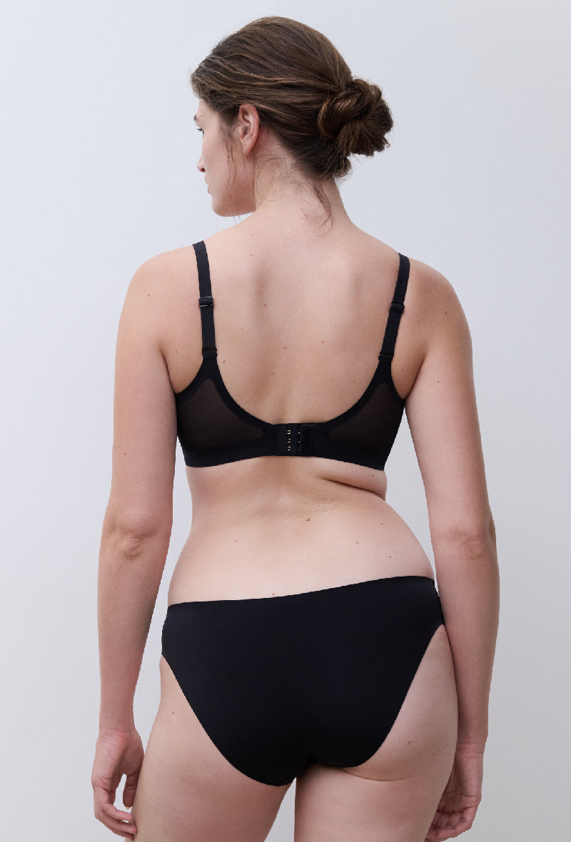 Chantelle Pure Lace Wirefree Support Foam Bra