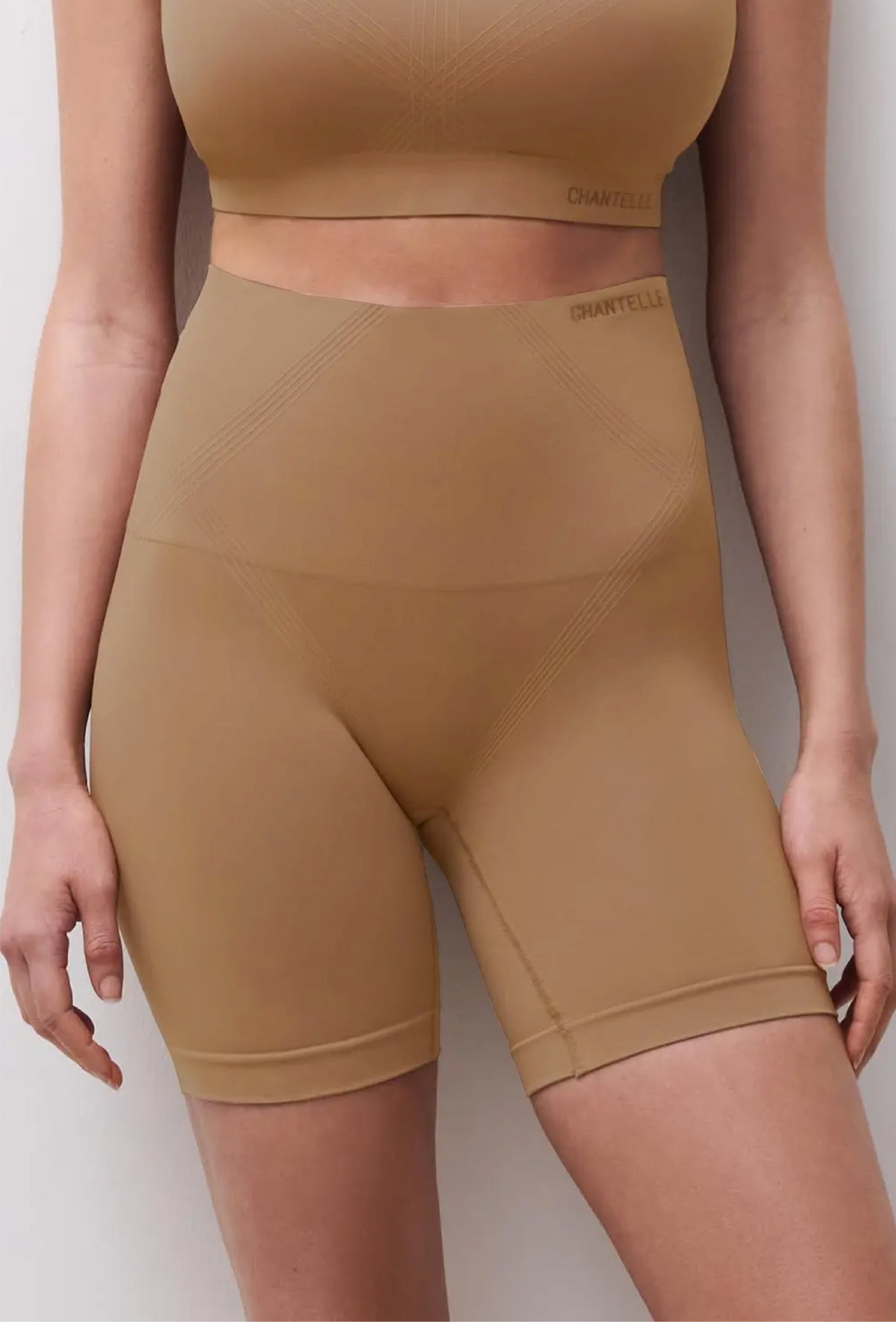 Chantelle Smooth Comfort Sculpting Biker Short