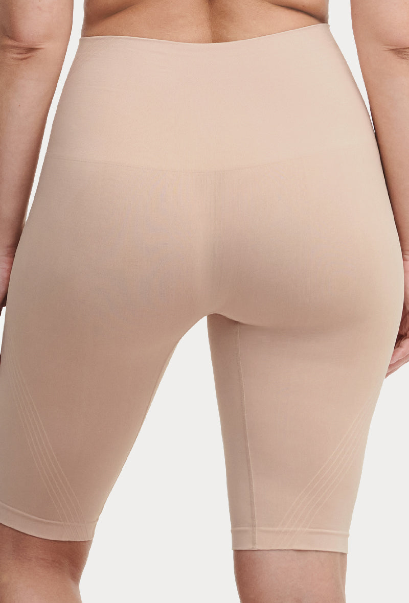 Chantelle Smooth Comfort Sculpting Long Short