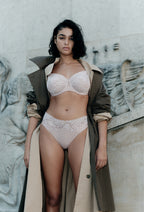 Chantelle Sublime Very Covering Underwired Bra