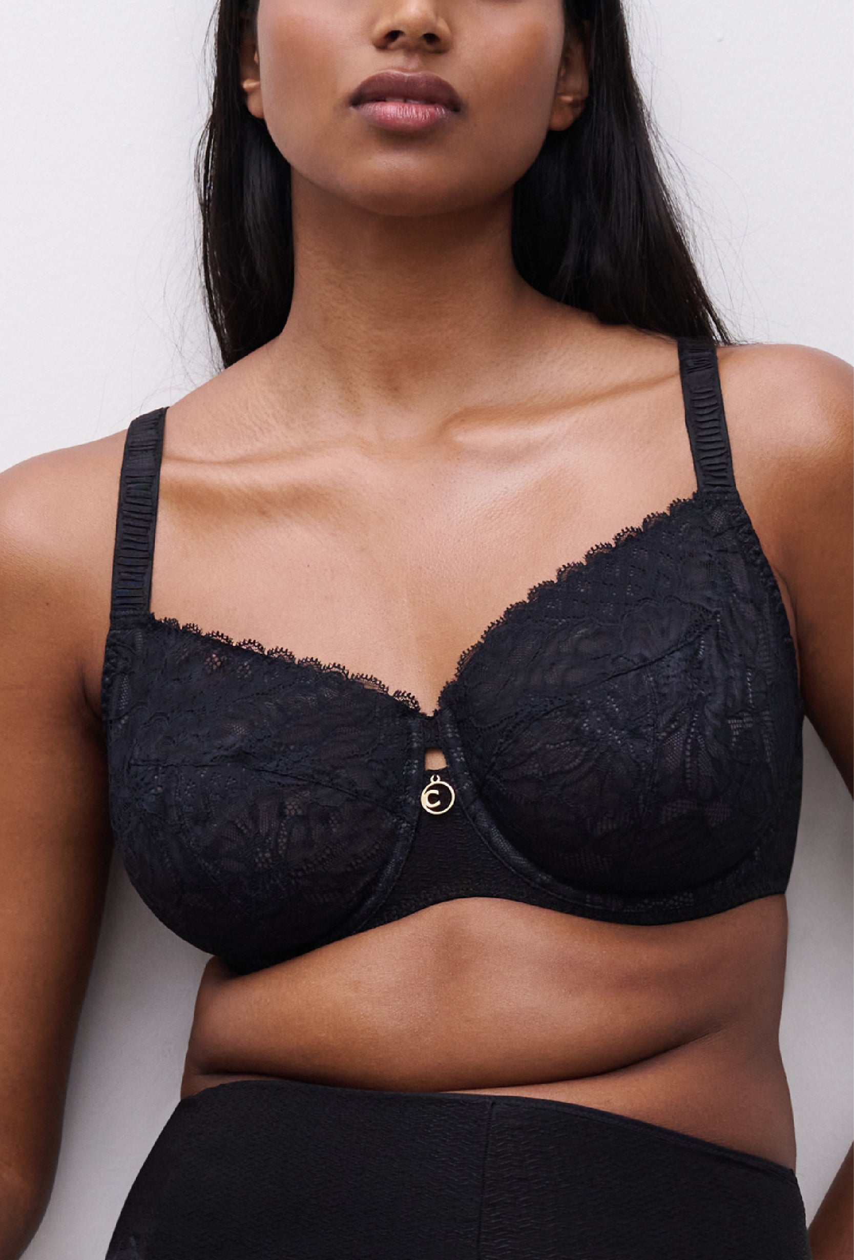 Chantelle Sublime Very Covering Underwired Bra