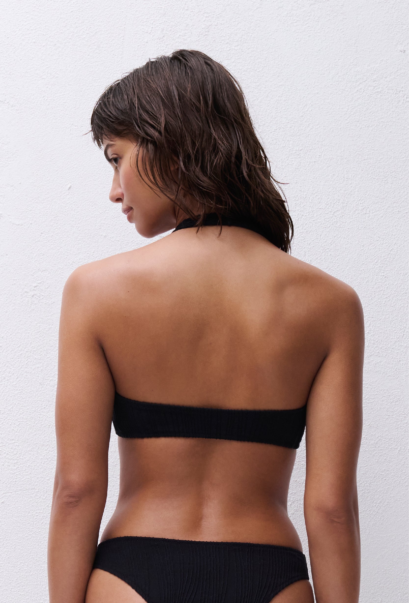 Chantelle Pulp Swim One Wirefree Plunge T-Shirt Bra Swimwear