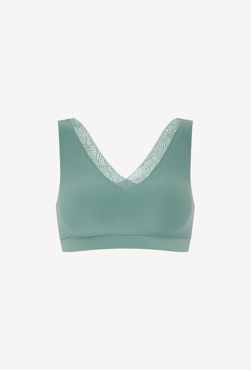 SoftStretch Wirefree Lace Bra